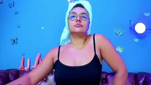 Kaira mosse online show from July 8, 2026, 11:48 am