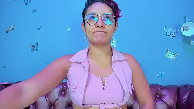 Kaira mosse online show from July 30, 2026, 11:53 am