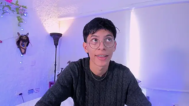 Snapshot of alexandersawyer chatting on March 11, 2025, 2:29 pm alexandersawyer online show from March 11, 2025, 2:29 pm