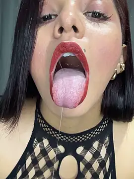 Melanyprada online show from March 2, 2026, 7:15 am