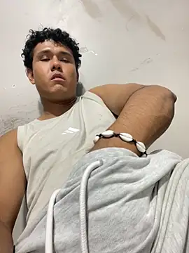 Snapshot of Brencuz chatting on September 18, 2025, 3:52 am Brencuz online show from September 18, 2025, 3:52 am