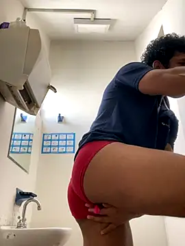 Snapshot of Brencuz chatting on October 17, 2025, 4:09 pm Brencuz online show from October 17, 2025, 4:09 pm