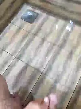 Snapshot of Akhil3290 chatting on February 13, 2025, 3:07 am Akhil3290 online show from February 13, 2025, 3:07 am