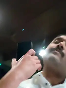 Snapshot of Akhil3290 chatting on November 16, 2025, 2:11 pm Akhil3290 online show from November 16, 2025, 2:11 pm