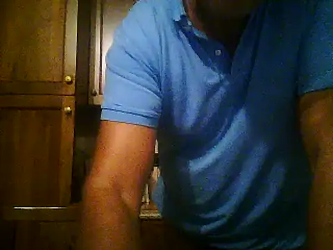 Snapshot of gianbragallini chatting on September 10, 2025, 10:32 pm gianbragallini online show from September 10, 2025, 10:32 pm