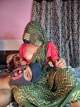 Snapshot of Shivani_Mumbai85 chatting on November 8, 2025, 5:34 pm Shivani Mumbai85 online show from November 8, 2025, 5:34 pm