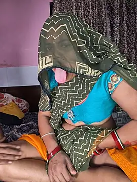 Shivani Mumbai85 online show from December 3, 2025, 5:22 pm