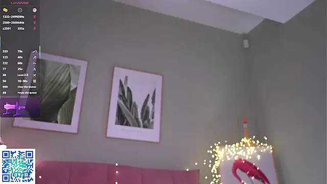 Snapshot of MiaBanger chatting on February 5, 2025, 5:20 pm MiaBanger online show from February 5, 2025, 5:20 pm