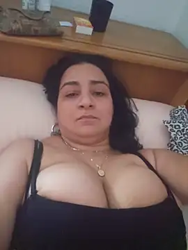 Snapshot of paulinaDiaz1 chatting on June 24, 2026, 12:59 pm paulinaDiaz1 online show from June 24, 2026, 12:59 pm