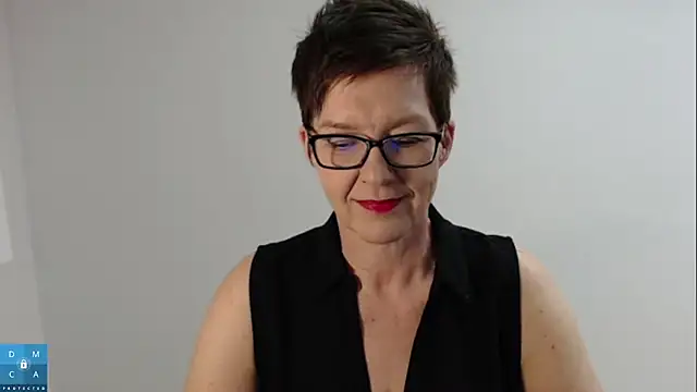 Snapshot of Sofie69Velvet chatting on November 29, 2025, 3:26 pm Sofie69Velvet online show from November 29, 2025, 3:26 pm