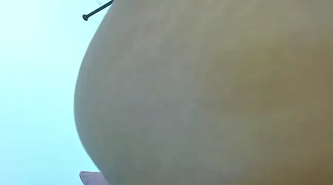 Snapshot of anahi__s chatting on March 8, 2025, 10:24 pm anahi s online show from March 8, 2025, 10:24 pm