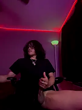 Snapshot of plutomf chatting on November 18, 2025, 1:00 am plutomf online show from November 18, 2025, 1:00 am