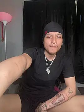 plutomf online show from May 15, 2026, 11:56 pm