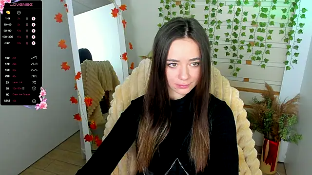 Snapshot of Bella_XO chatting on October 6, 2025, 6:22 am Bella XO online show from October 6, 2025, 6:22 am