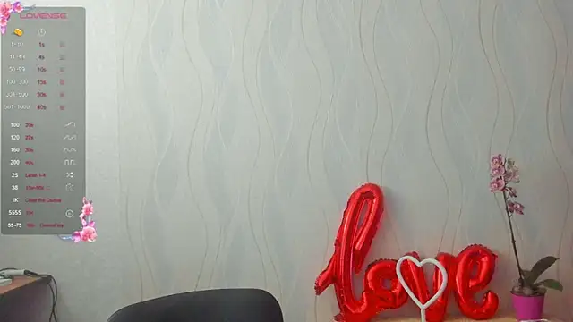 Snapshot of Bella_XO chatting on May 28, 2026, 4:32 am Bella XO online show from May 28, 2026, 4:32 am