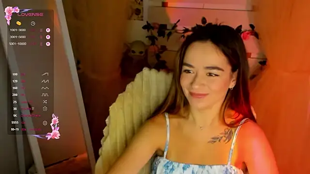 Snapshot of Bella_XO chatting on July 22, 2026, 6:49 am Bella XO online show from July 22, 2026, 6:49 am