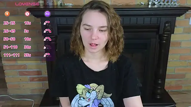 Ellie Sunset online show from June 3, 2026, 7:55 am