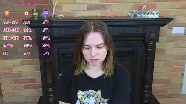 Ellie Sunset online show from June 9, 2026, 1:23 pm