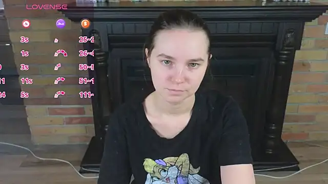 Ellie Sunset online show from June 17, 2026, 7:44 am