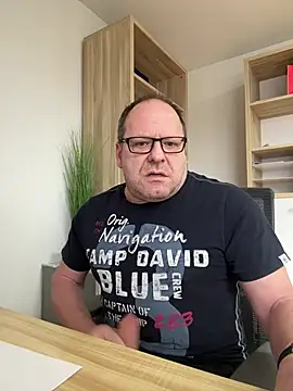 coupleLatinaLovers online show from February 11, 2025, 10:48 am