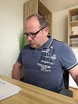 coupleLatinaLovers online show from March 14, 2025, 10:18 am