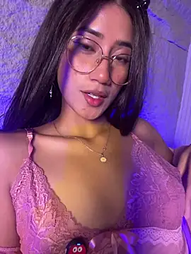 Snapshot of KaitlynLoveCam chatting on May 25, 2026, 10:49 pm KaitlynLoveCam online show from May 25, 2026, 10:49 pm