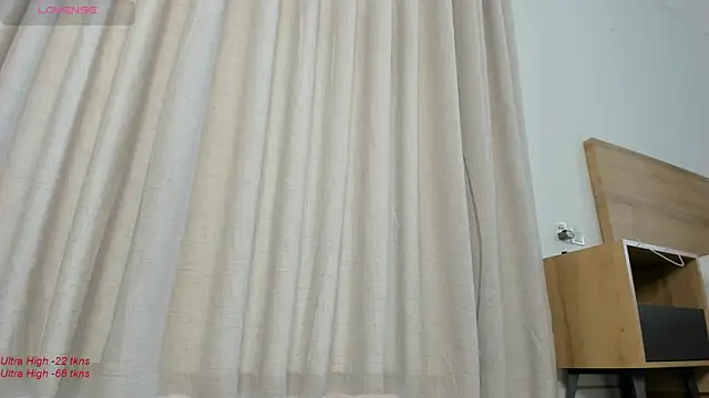 Snapshot of yumisunn chatting on February 4, 2025, 3:44 am yumisunn online show from February 4, 2025, 3:44 am