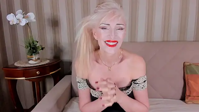 Rita Farel online show from December 9, 2024, 11:24 pm