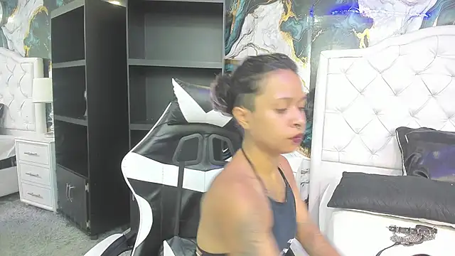 Snapshot of rave_connor chatting on November 26, 2025, 7:15 pm rave connor online show from November 26, 2025, 7:15 pm