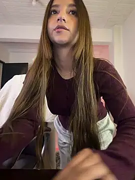 aly golden  online show from December 15, 2025, 9:13 am