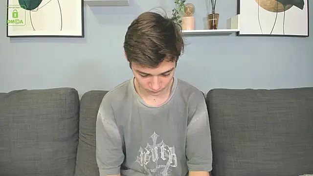 Snapshot of Viego_Pattel chatting on October 31, 2025, 5:36 pm Viego Pattel online show from October 31, 2025, 5:36 pm