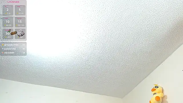 Snapshot of jeff_and_jade chatting on March 14, 2025, 1:02 pm jeff and jade online show from March 14, 2025, 1:02 pm