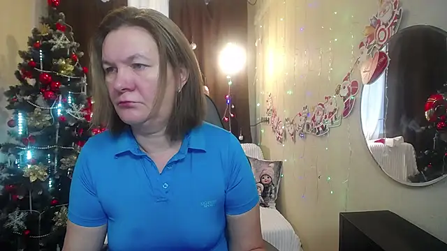 Snapshot of HolyMilfa chatting on December 18, 2024, 7:26 am HolyMilfa online show from December 18, 2024, 7:26 am