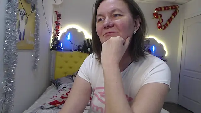 Snapshot of HolyMilfa chatting on December 20, 2024, 1:54 pm HolyMilfa online show from December 20, 2024, 1:54 pm