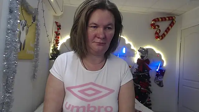 Snapshot of HolyMilfa chatting on December 20, 2024, 4:57 pm HolyMilfa online show from December 20, 2024, 4:57 pm