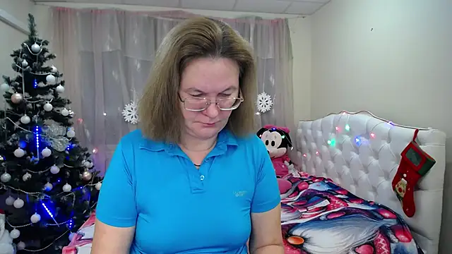 Snapshot of HolyMilfa chatting on January 19, 2025, 7:25 am HolyMilfa online show from January 19, 2025, 7:25 am