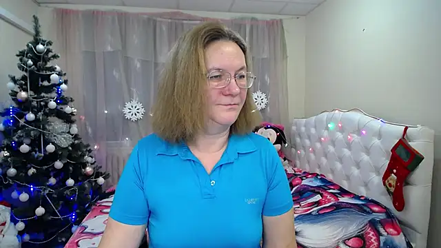 Snapshot of HolyMilfa chatting on January 19, 2025, 10:28 am HolyMilfa online show from January 19, 2025, 10:28 am