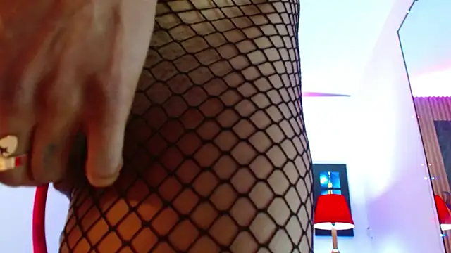 Snapshot of shantal_ray4 chatting on March 7, 2025, 5:17 pm shantal ray4 online show from March 7, 2025, 5:17 pm