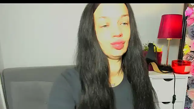 Snapshot of OliviaFantasy chatting on February 10, 2026, 7:34 am OliviaFantasy online show from February 10, 2026, 7:34 am