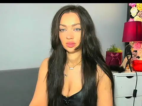 Snapshot of OliviaFantasy chatting on March 17, 2026, 7:23 am OliviaFantasy online show from March 17, 2026, 7:23 am