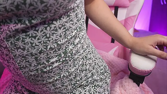 Lilou albrecht online show from March 3, 2026, 12:44 pm