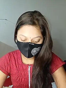 Snapshot of Nadia-2 chatting on December 8, 2024, 12:41 pm Nadia-2 online show from December 8, 2024, 12:41 pm