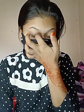 Snapshot of Nadia-2 chatting on December 13, 2024, 3:27 am Nadia-2 online show from December 13, 2024, 3:27 am