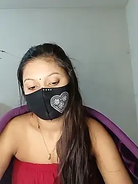 Snapshot of Nadia-2 chatting on December 23, 2024, 8:25 pm Nadia-2 online show from December 23, 2024, 8:25 pm