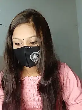 Snapshot of Nadia-2 chatting on December 27, 2024, 1:28 pm Nadia-2 online show from December 27, 2024, 1:28 pm