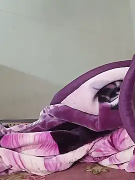 Snapshot of Nadia-2 chatting on January 2, 2025, 8:24 pm Nadia-2 online show from January 2, 2025, 8:24 pm