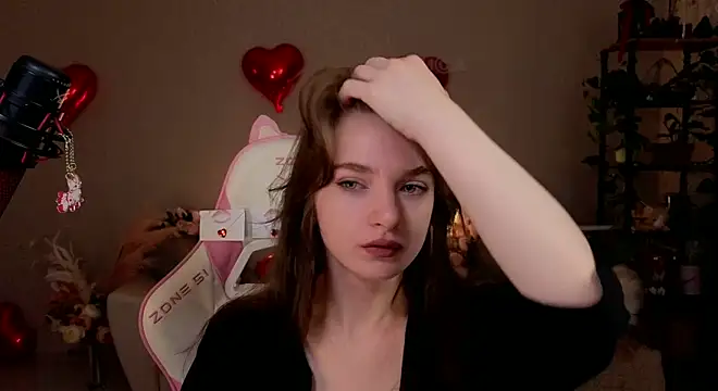 Snapshot of -Kottyaa- chatting on February 19, 2025, 12:35 am -Kottyaa- online show from February 19, 2025, 12:35 am