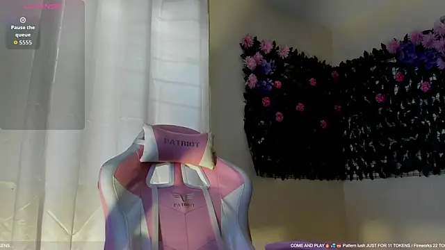 Snapshot of sweetieandjuicyy chatting on June 18, 2026, 8:46 pm sweetieandjuicyy online show from June 18, 2026, 8:46 pm