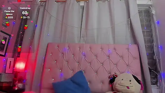 Snapshot of BadraSaadi chatting on February 13, 2025, 6:16 pm BadraSaadi online show from February 13, 2025, 6:16 pm