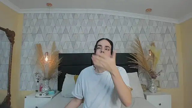 JustinePerry online show from March 3, 2026, 3:56 am